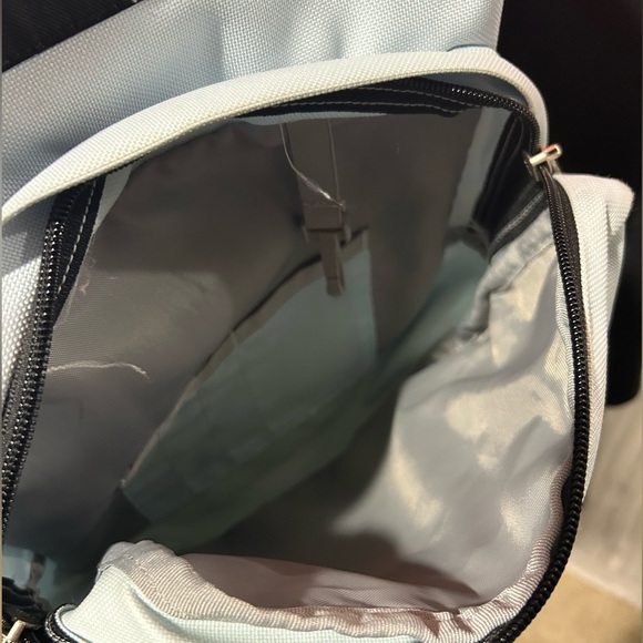 Light Blue Jansport Bookbag Backpack - Picture 7 of 7